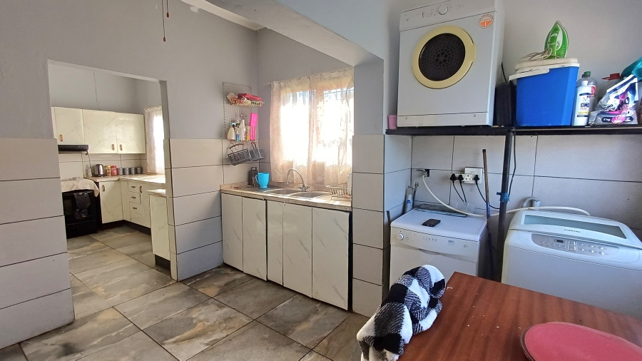3 Bedroom Property for Sale in Van Riebeeck Hoogte Eastern Cape